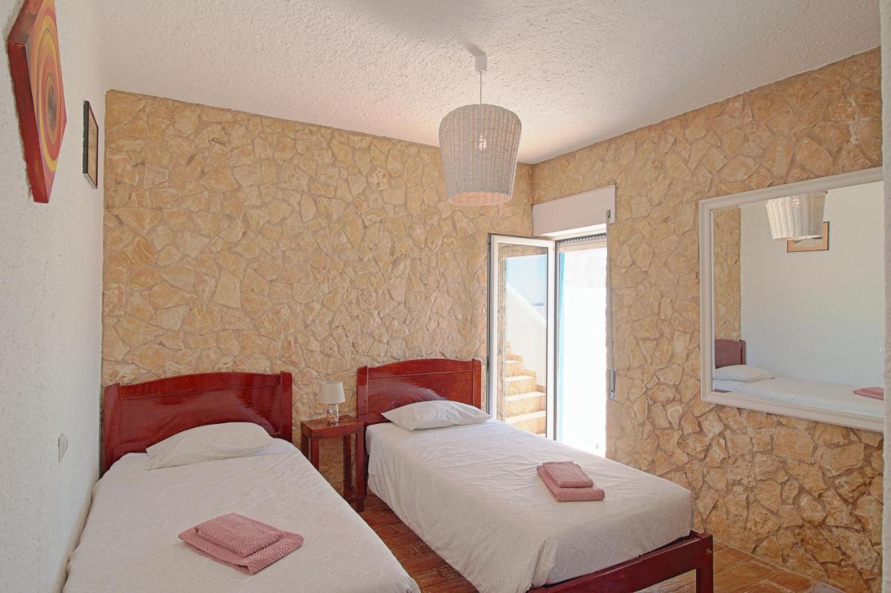 Guesthouse Peixinho Burgau Bagian luar foto