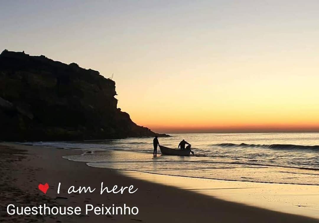 Guesthouse Peixinho Burgau Bagian luar foto